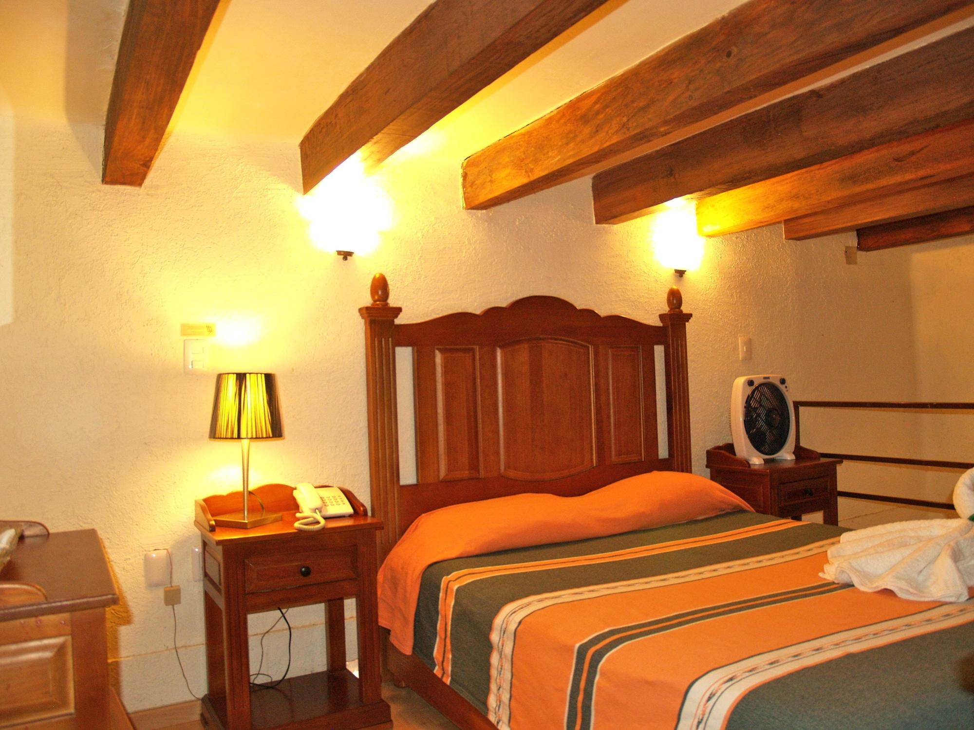 Hotel Refugio Agustino Morelia Exteriér fotografie